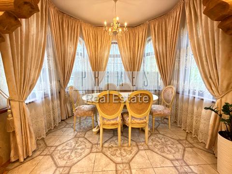 будинок за адресою Радистів вул.