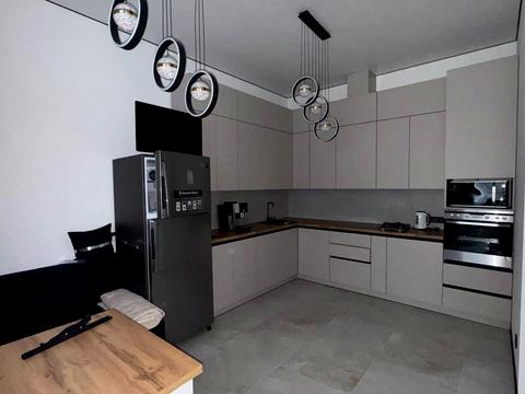 квартира за адресою Залізнична вул., 9А