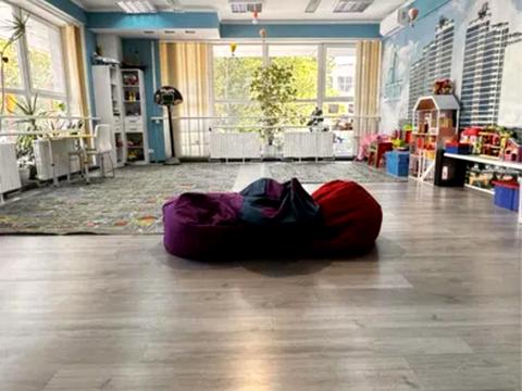 комерційна за адресою Моніторна вул., 5к