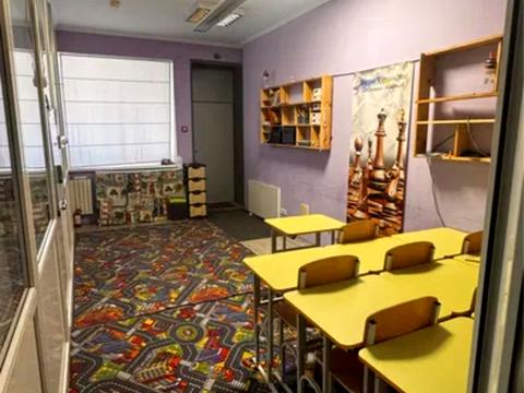 комерційна за адресою Моніторна вул., 5к