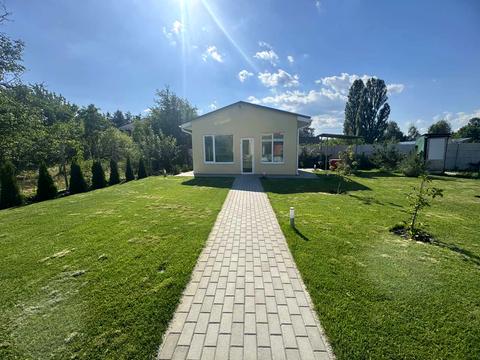 будинок за адресою вишнева, 4
