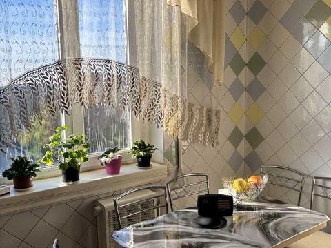 квартира за адресою Захисників України вул., 32