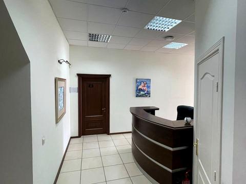 комерційна за адресою Фролівська вул., 1/6