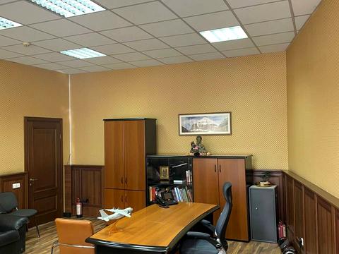 комерційна за адресою Фролівська вул., 1/6