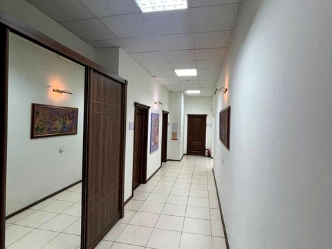 комерційна за адресою Фролівська вул., 1/6