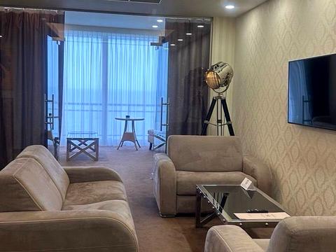 квартира по адресу Бернардацци ул. (Красных Зорь), 2а