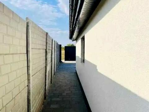 дом по адресу Пісенна