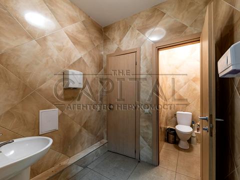 коммерческая по адресу Антоновича ул. (Горького), 33