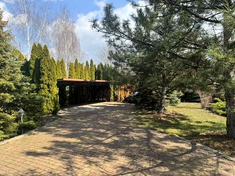 будинок за адресою Кар'єрна вул., 80