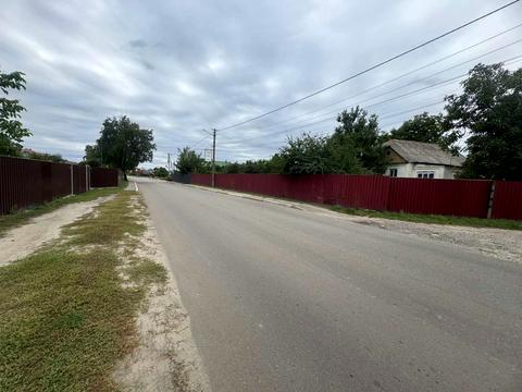 ділянка за адресою Центральна вул., 42