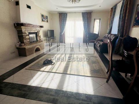 будинок за адресою Центральна