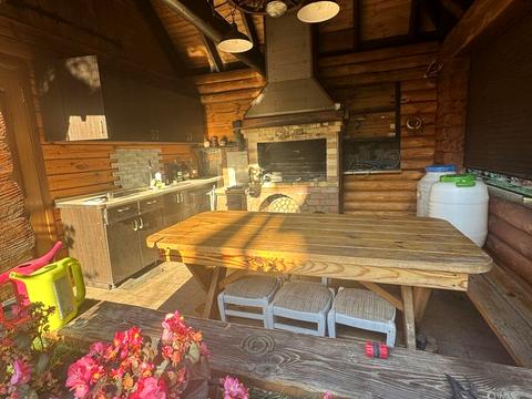 будинок за адресою Центральна