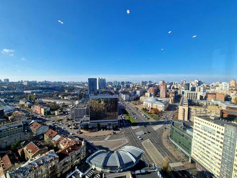 комерційна за адресою Тараса Шевченка бульв., 33-Б