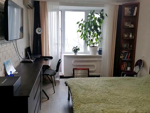 квартира за адресою Академіка Заболотного вул., 18