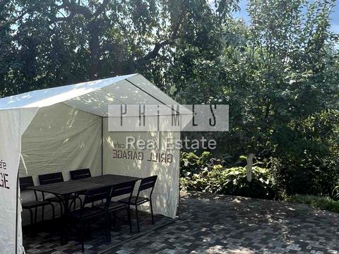 будинок за адресою Центральна