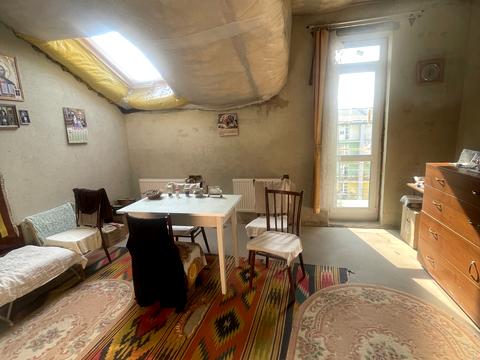 квартира за адресою Весняна вул., 2