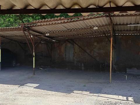 паркомісце за адресою Владислава Бувалкіна вул. (Бочарова Генерала), 53