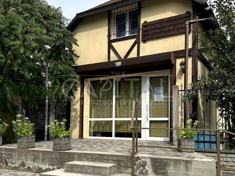 будинок за адресою Березнева вул. (8 Березня), 1