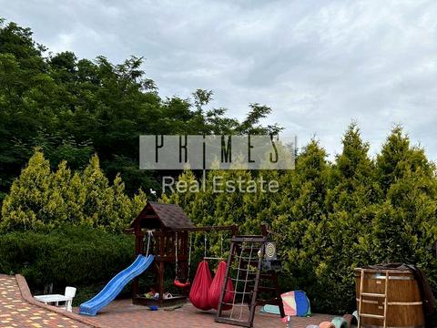 дом по адресу Центральна