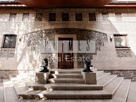 будинок за адресою 192-га Садова вул.