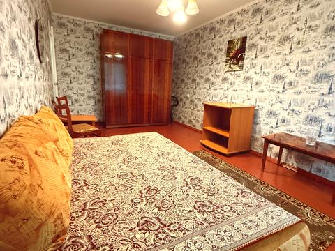 квартира за адресою Євгена Танцюри вул., 52