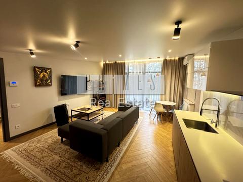 будинок за адресою Василя Лісового вул.