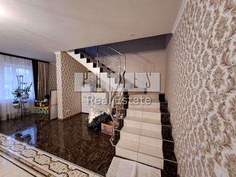 будинок за адресою Квітнева вул.