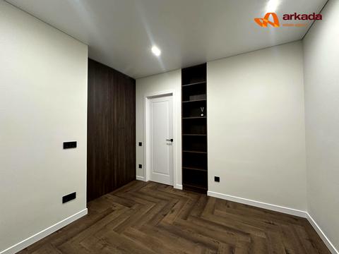 квартира за адресою Юліана Пелеша вул., 3