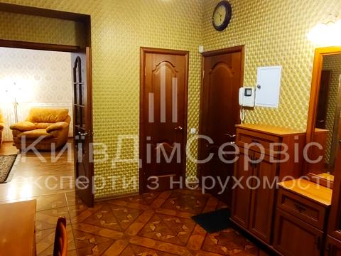 квартира за адресою Київ, Дмитрівська вул., 52-Б