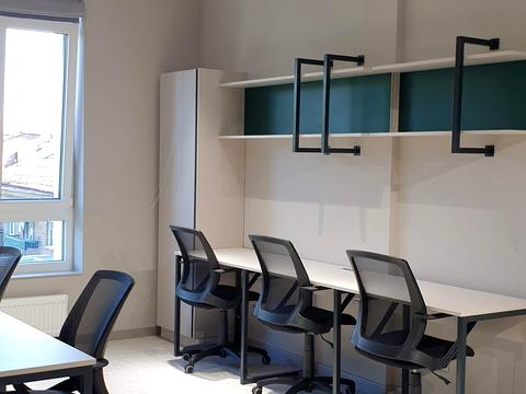 коммерческая по адресу Жилянская ул., 68