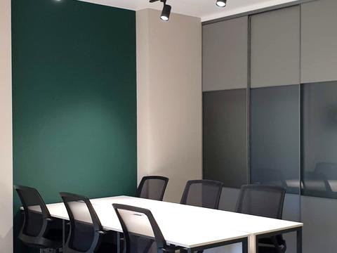 коммерческая по адресу Жилянская ул., 68