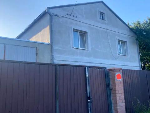 дом по адресу Помаранчева