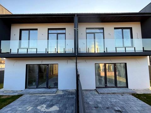 дом по адресу Киев, Піддубна, 9