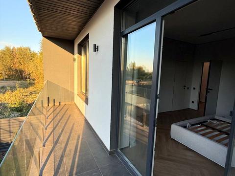 дом по адресу Киев, Піддубна, 9