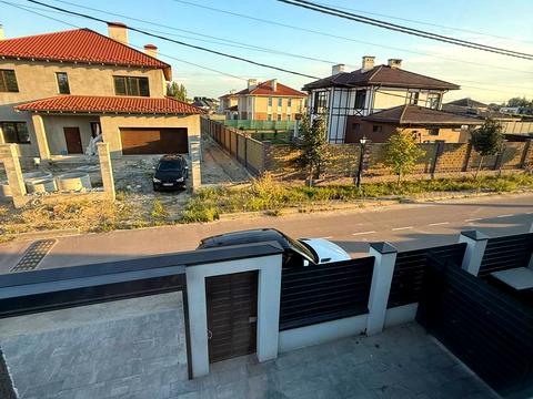 дом по адресу Киев, Піддубна, 9