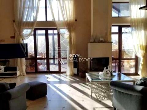 дом по адресу Центральна