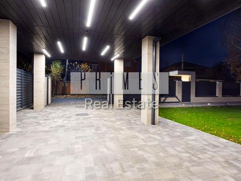 будинок за адресою Квітнева вул.