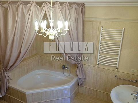 будинок за адресою Лісова вул.