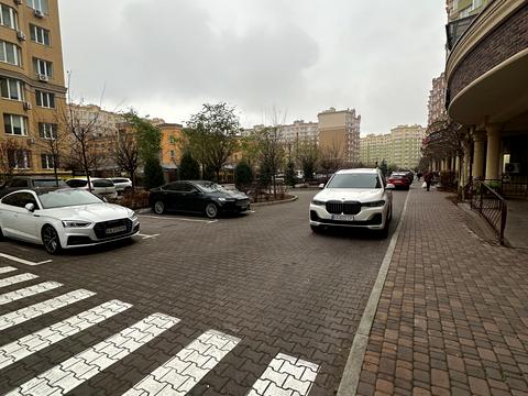 квартира за адресою Зелена вул., 12