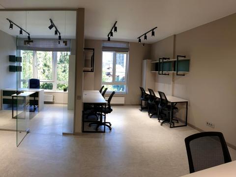 коммерческая по адресу Жилянская ул., 68