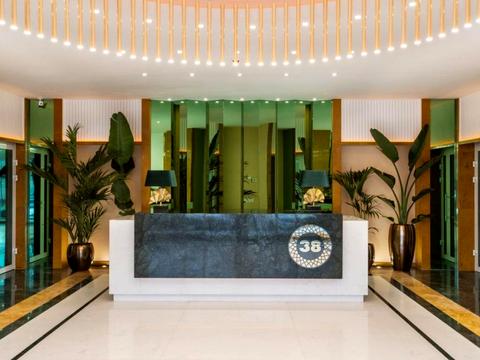 коммерческая по адресу Жилянская ул., 68