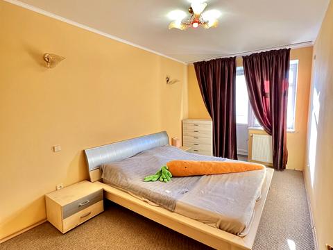 квартира за адресою Митрополита Шептицького вул., 1