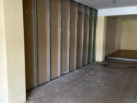 комерційна за адресою Воздвиженська, 24