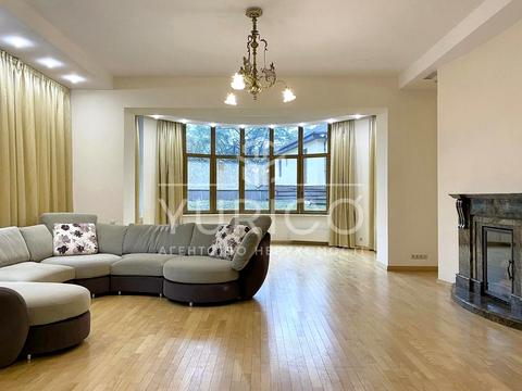 будинок за адресою Анатолія Солов'яненка вул.