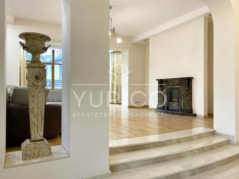 будинок за адресою Анатолія Солов'яненка вул.