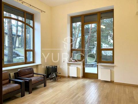 будинок за адресою Анатолія Солов'яненка вул.