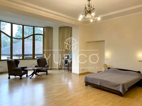 будинок за адресою Анатолія Солов'яненка вул.