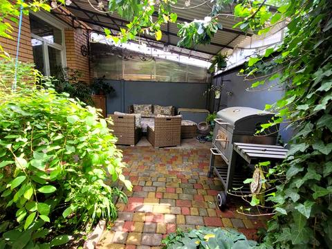 дом по адресу Грушевского ул.