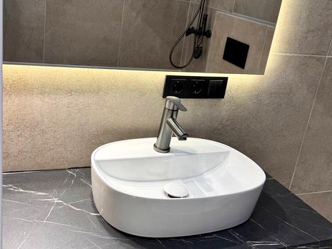 квартира по адресу Высочана ул., 16