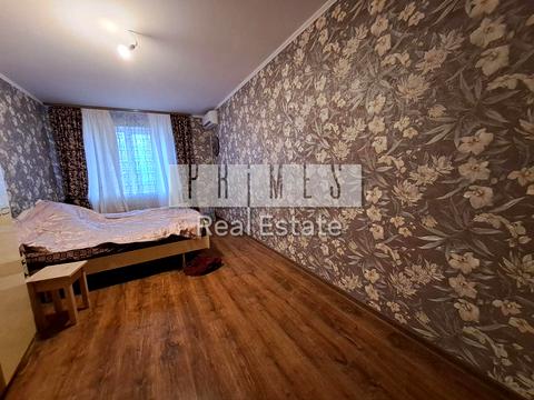 будинок за адресою Квітнева вул.